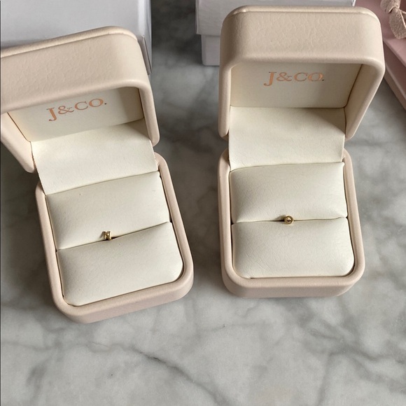 New 14K Gold Flatback Letter Earrings “N” “O” - With Boxes - Picture 6 of 16